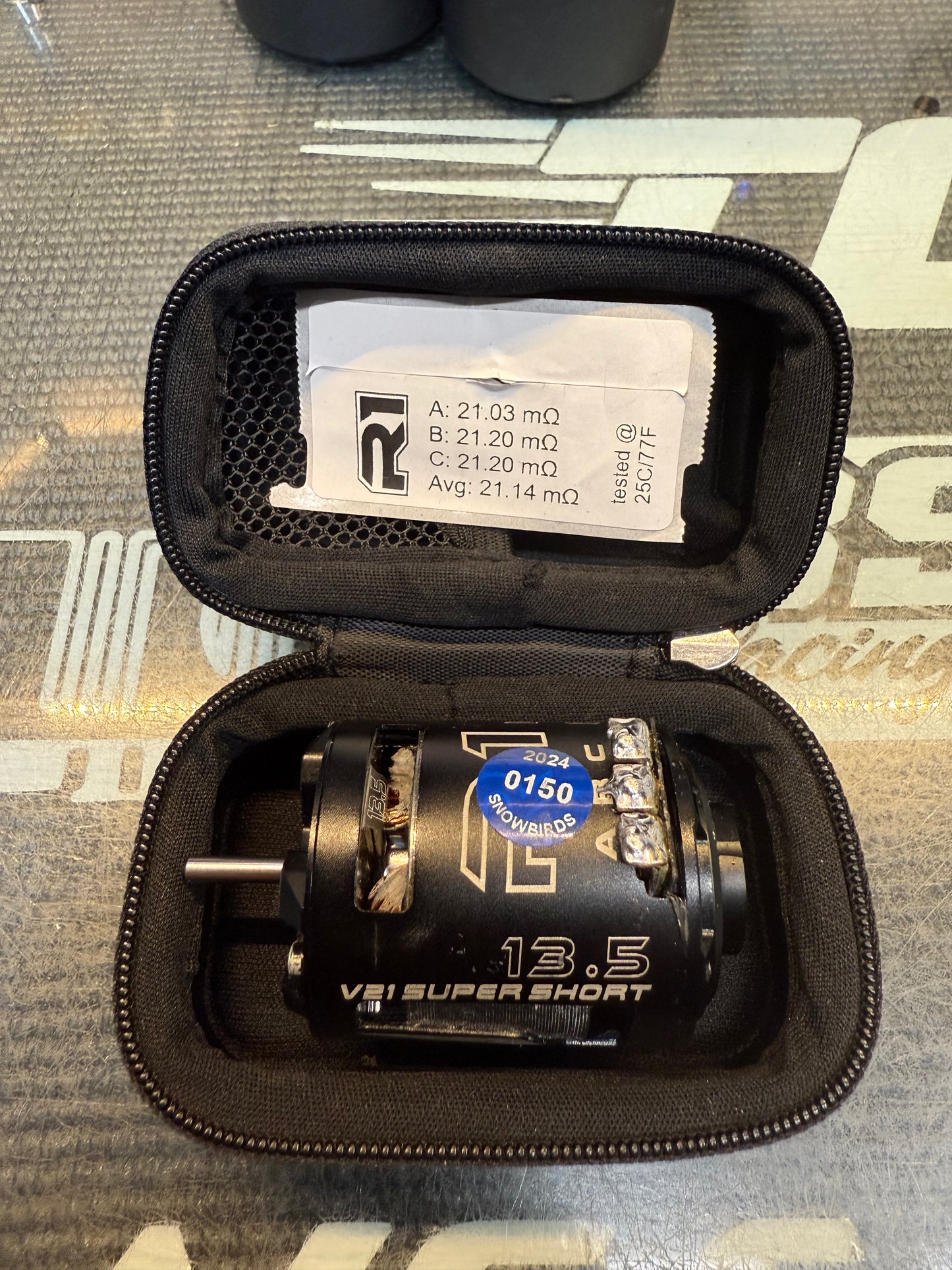 USED - R1 13.5 V21 Super Short